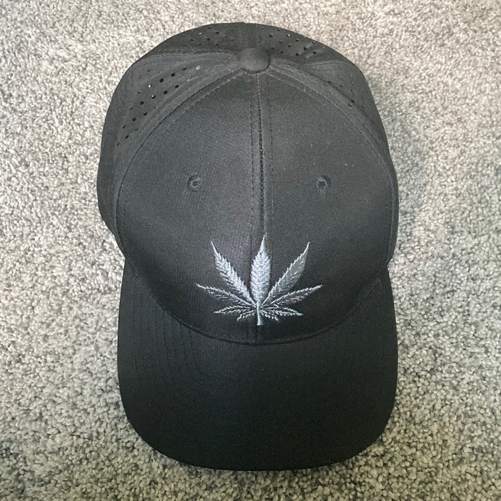 Sports hat